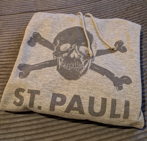 Pauli totenkopf hoodie - fc,